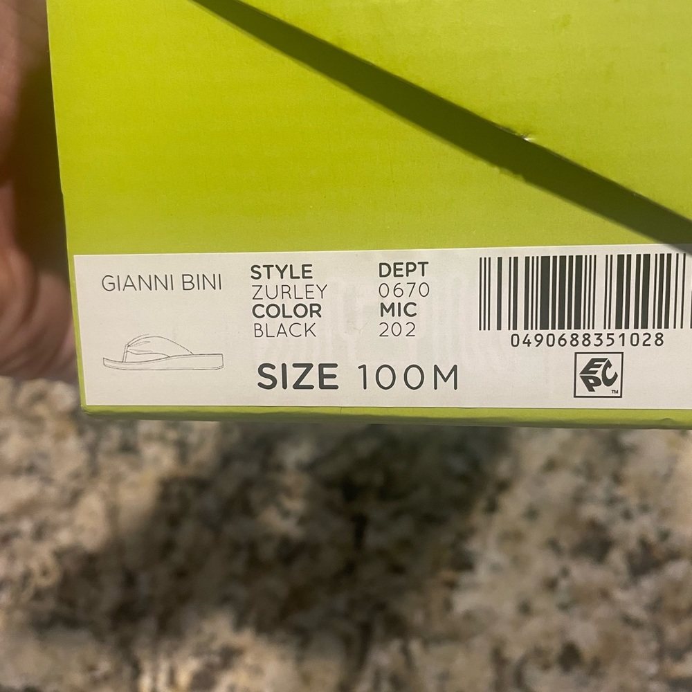 10 black dress flip flops